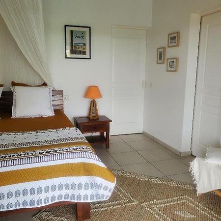 Chambre D'Hote Avec Vue Mer Grand-Bourg  Exterior photo